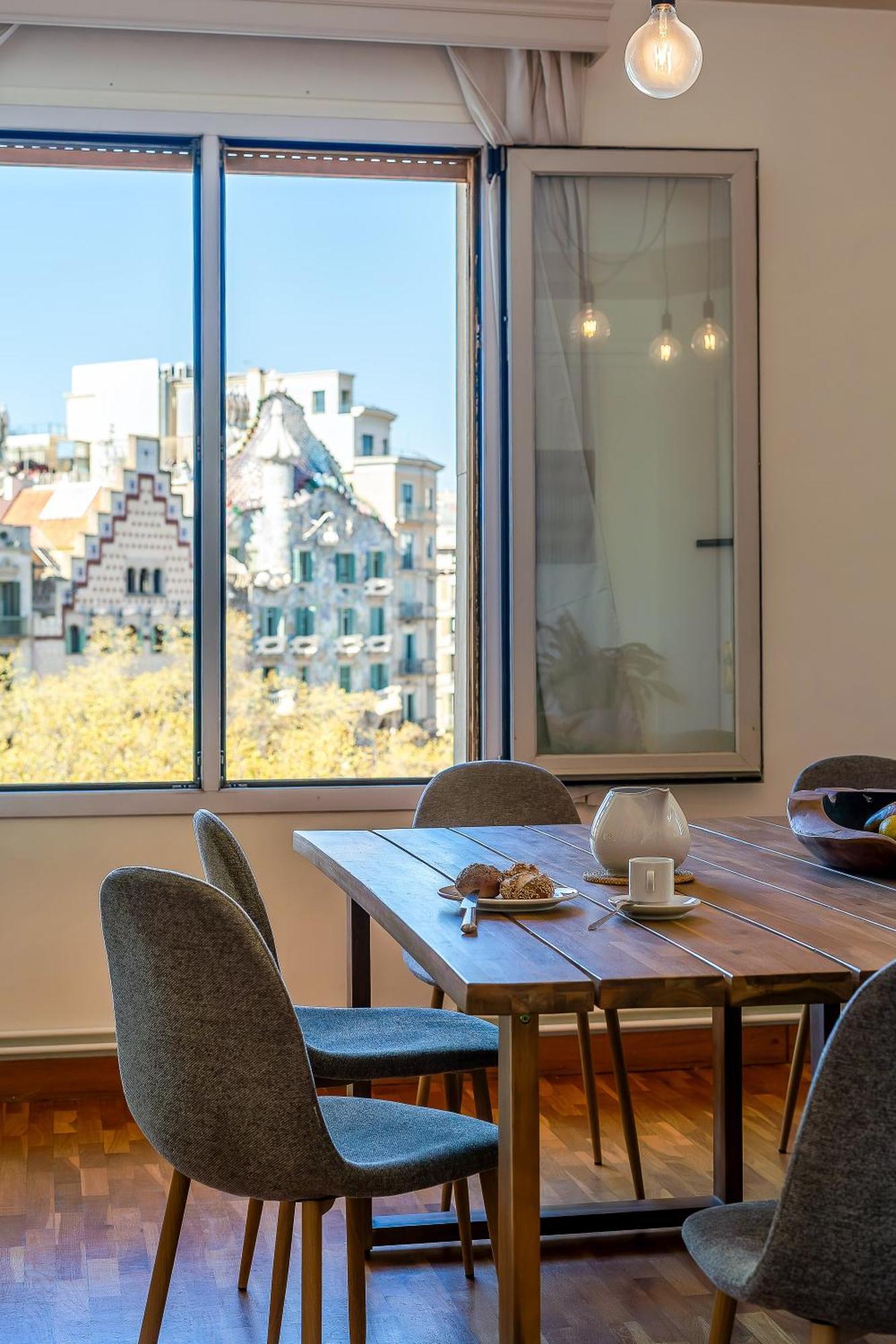 Apartament Canela Homes Modernista Barcelona
