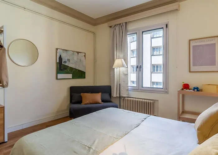 Canela Homes Barcelona Modernista